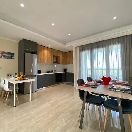 Marianna's House * Kouramaditika